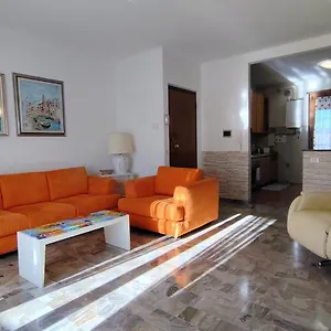 https://colleonis-lodge.it-lombardy.com